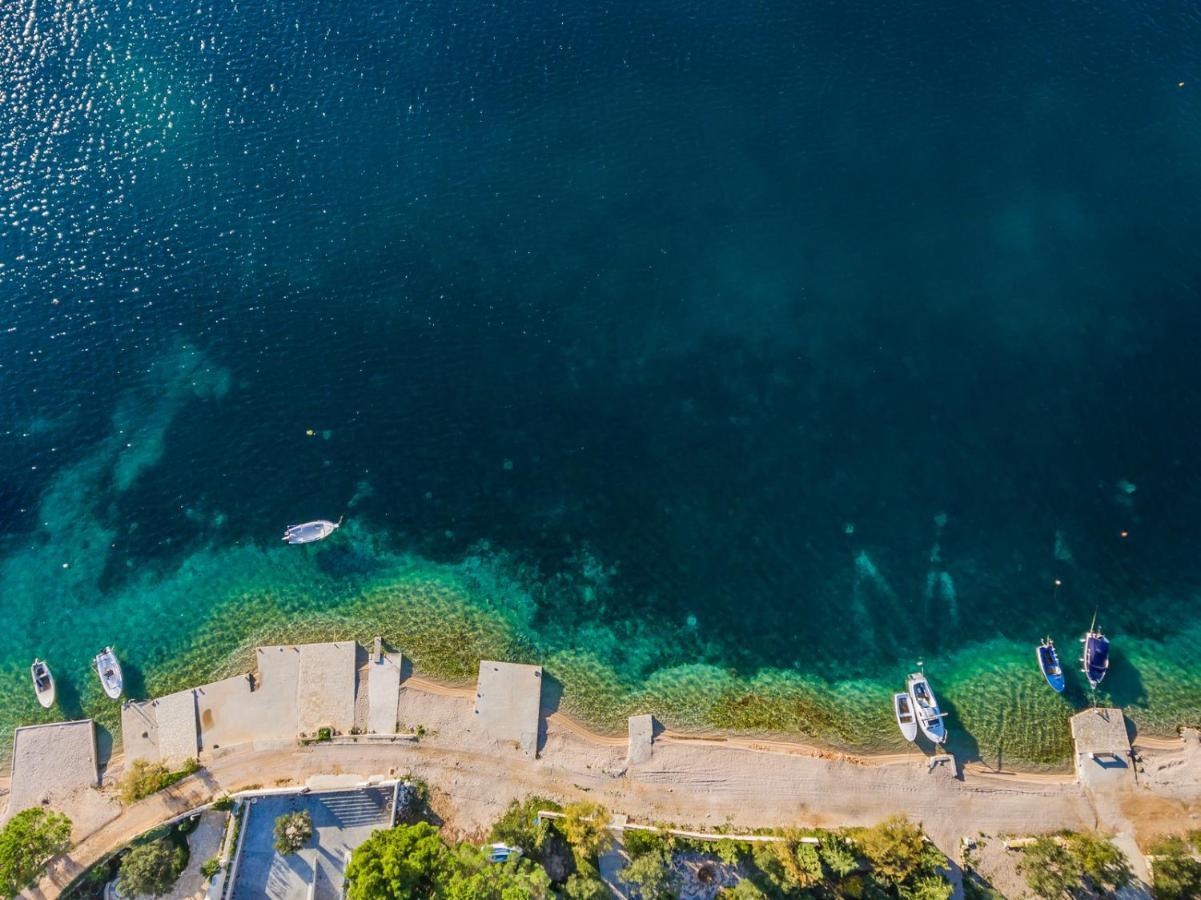 Apartamenty Z Basenem Ilja Rogoznica (Sibenik-Knin) Exteriör bild